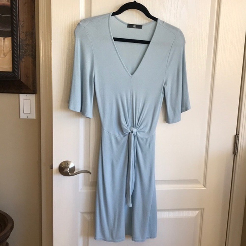 Dress V Neck short sleeve with center tie Blue